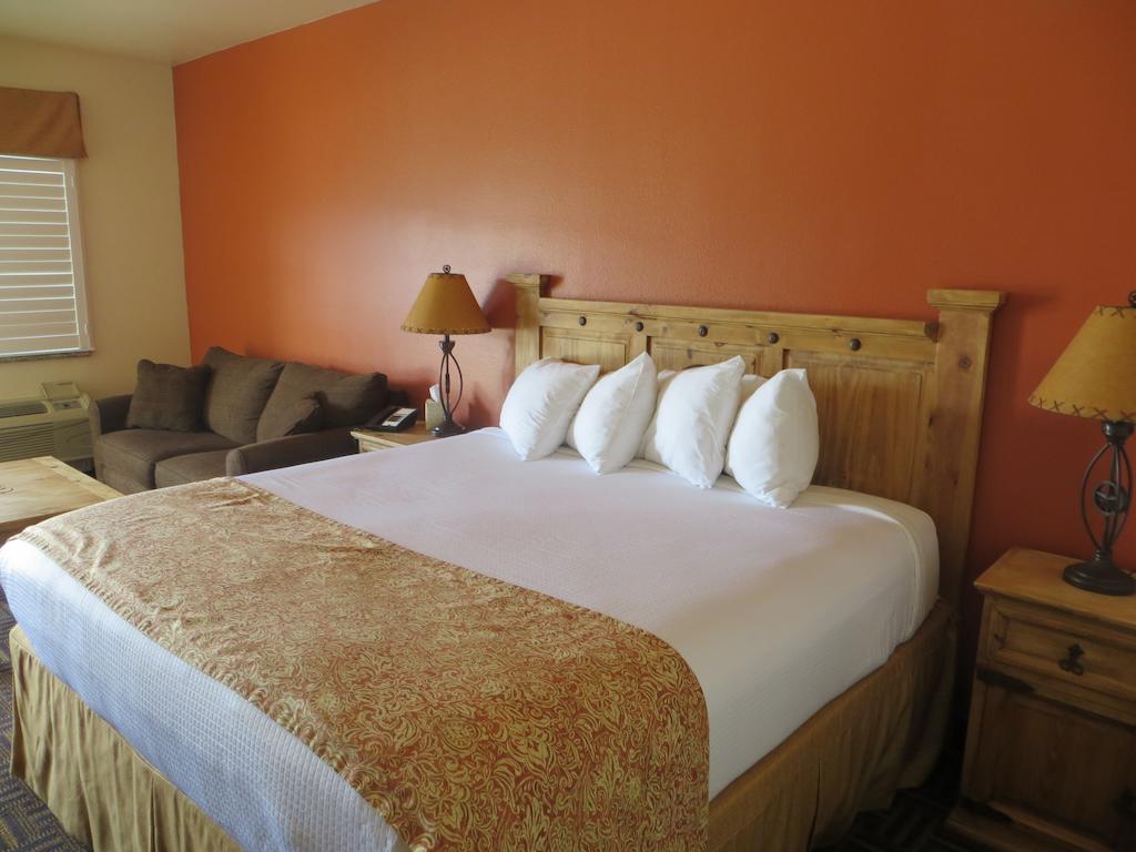 Hotel Texas Cuero エクステリア 写真