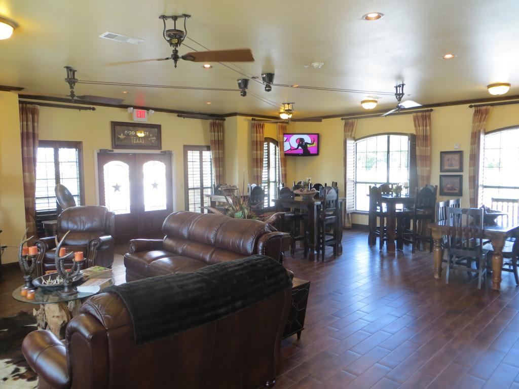 Hotel Texas Cuero エクステリア 写真