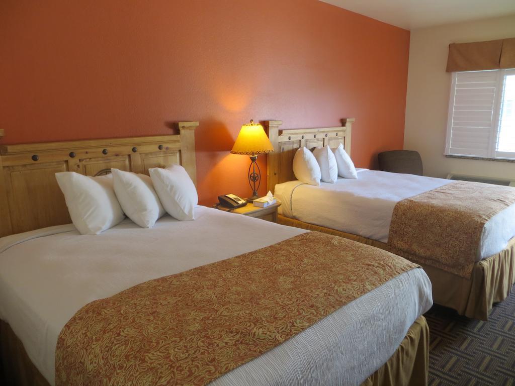 Hotel Texas Cuero エクステリア 写真