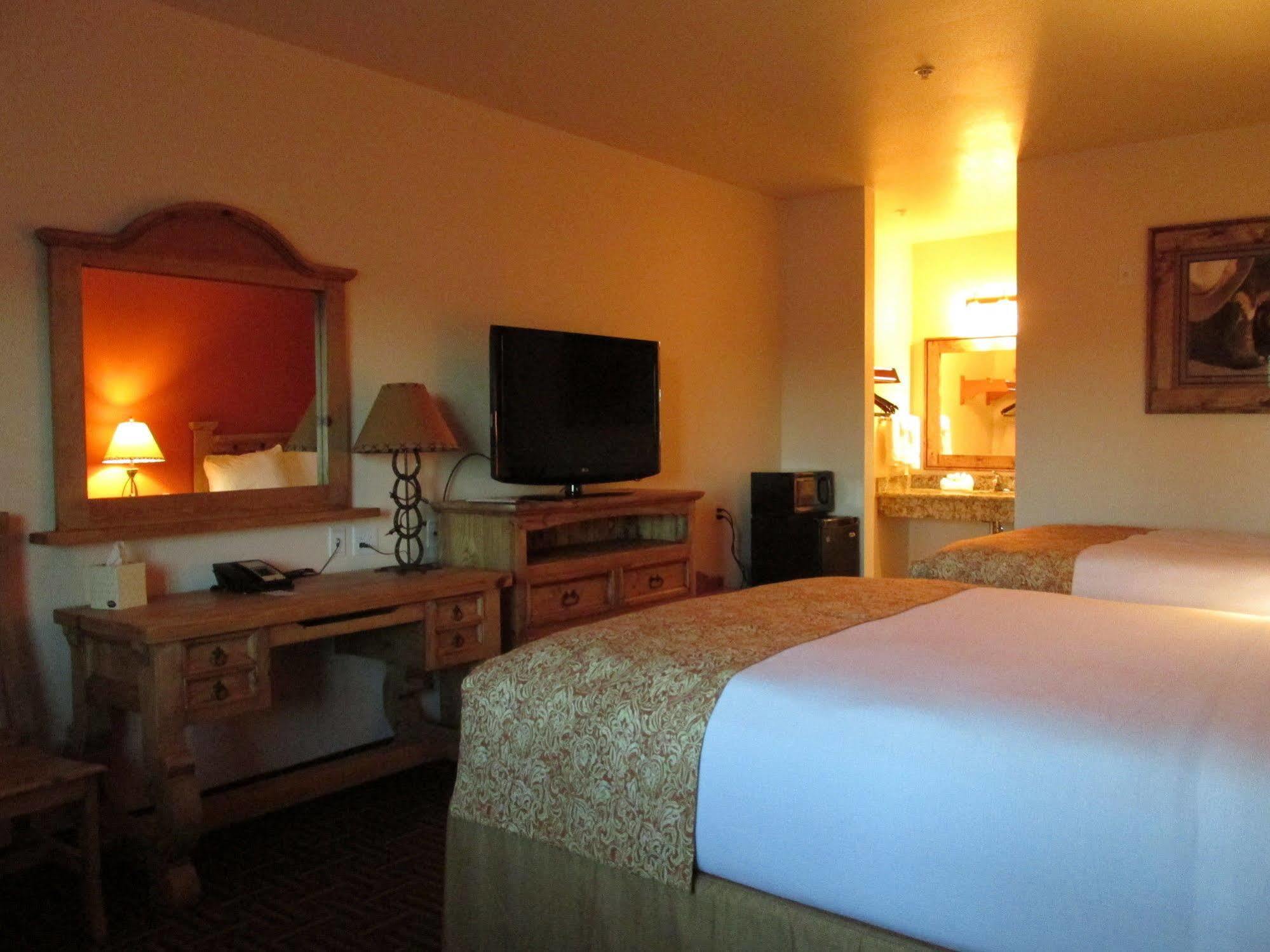 Hotel Texas Cuero エクステリア 写真